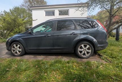 Ford Focus 219.800 km 2.000 &euro; Königswinter 53639