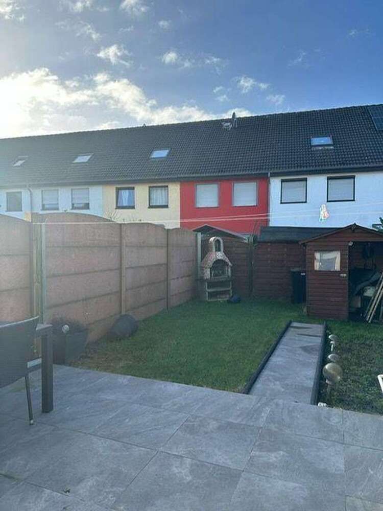 Haus zum Kaufen in Geilenkirchen 280.000 € 90 m²