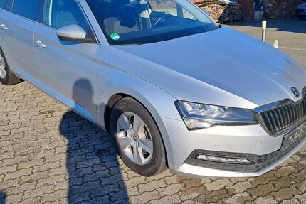 Skoda Superb 88.200 km 22.999 &euro; Vierlinden OT Diedersdorf 15306