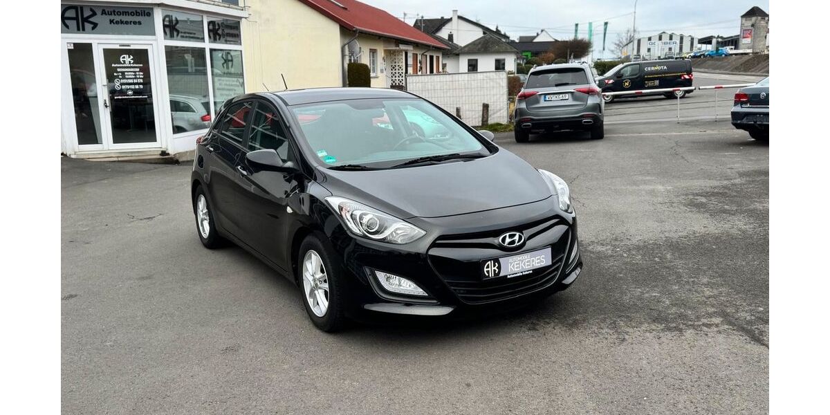 Hyundai i30 158.400 km 5.999 &euro; Ebernhahn 56424