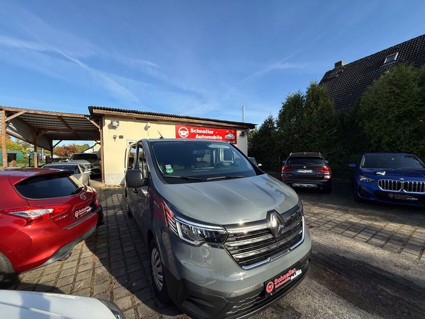 Renault Trafic 20.000 km 33.850 € Berlin 12355