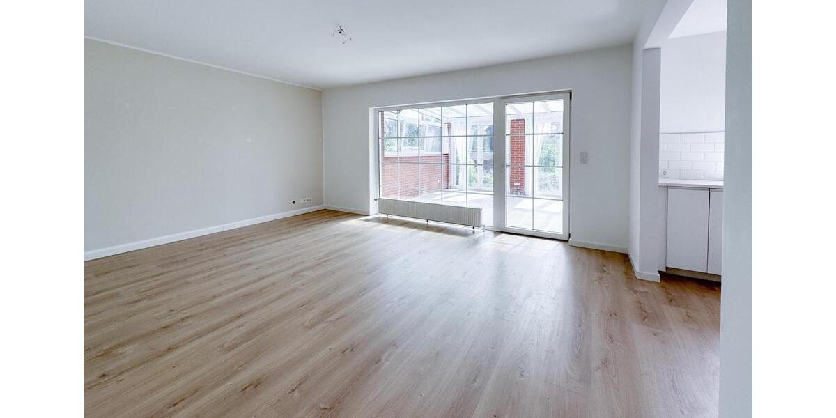 Charmante Mehrfamilien-Doppelhaushälfte mit Keller | Saniert 7 zimmer