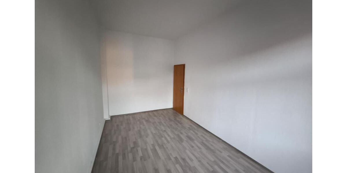 Etagenwohnung Zwickau - 4 Zimmer, 95 m&sup2;, 650&euro; | Angebot:26008269