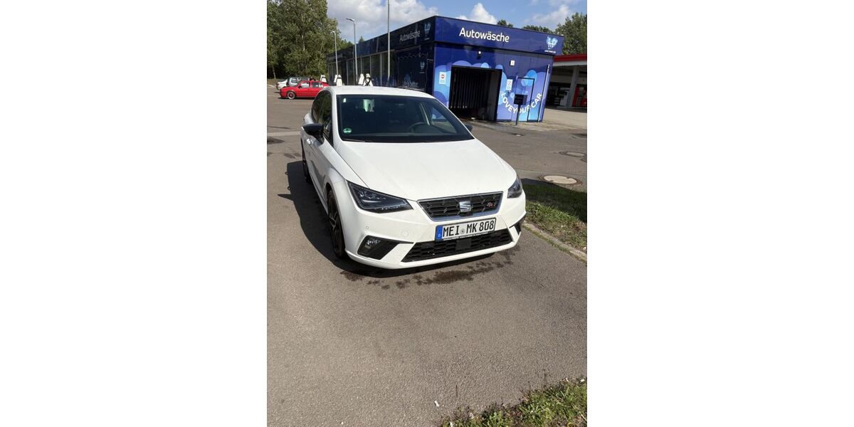 Seat Ibiza 85.500 km 16.590 &euro; Riesa 01589
