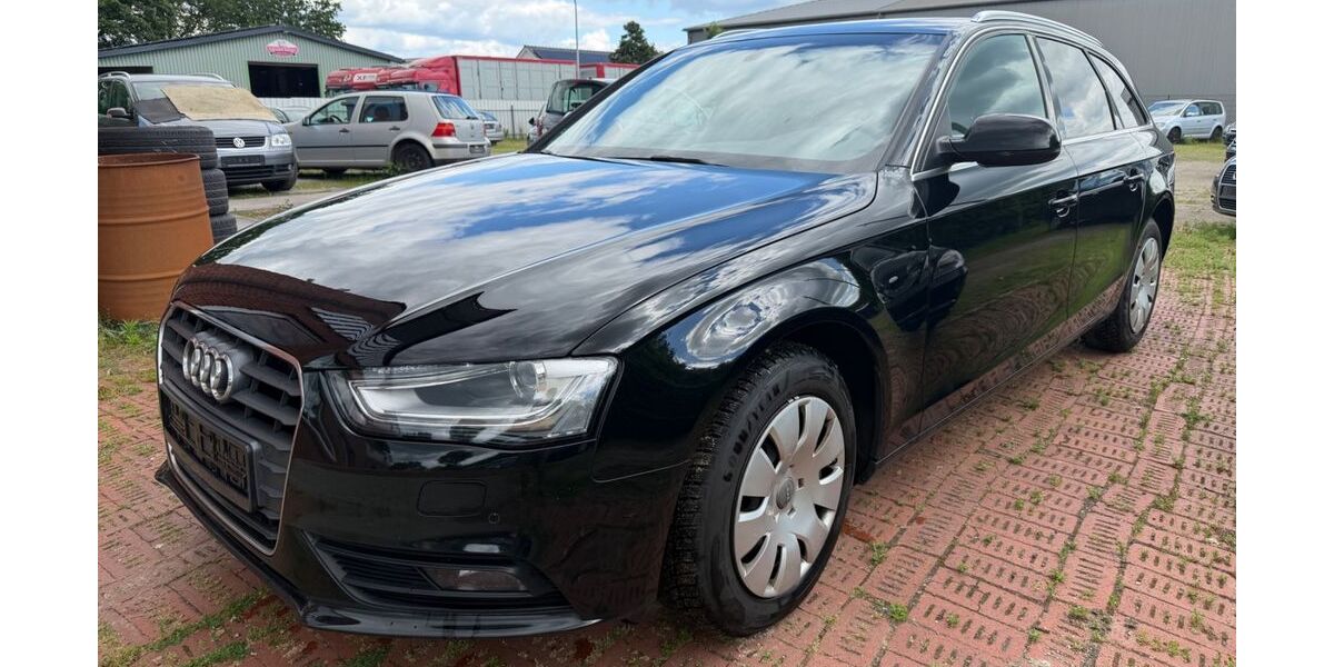 Audi A4 205.000 km 8.499 &euro; Emstek 49685