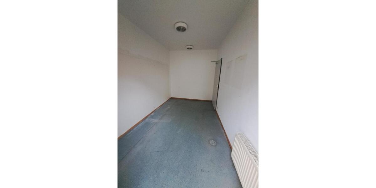 Gewerbeobjekt Waren (Müritz) - 1.395&euro; | Angebot:22015745