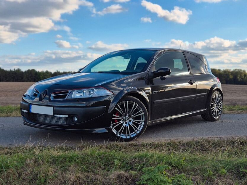 Renault Megane 330.000 km 3.950 € Neetze 21398
