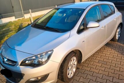 Opel Astra 52.600 km 8.900 &euro; Varel 26316