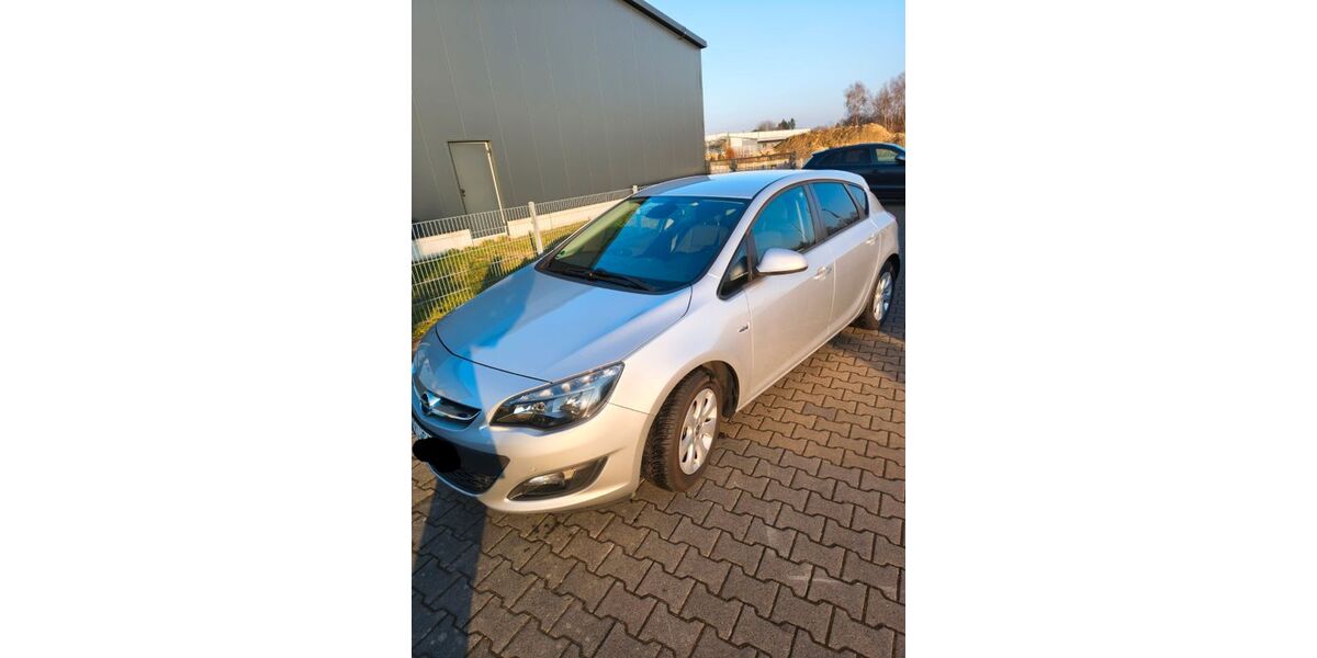 Opel Astra 52.600 km 8.900 &euro; Varel 26316