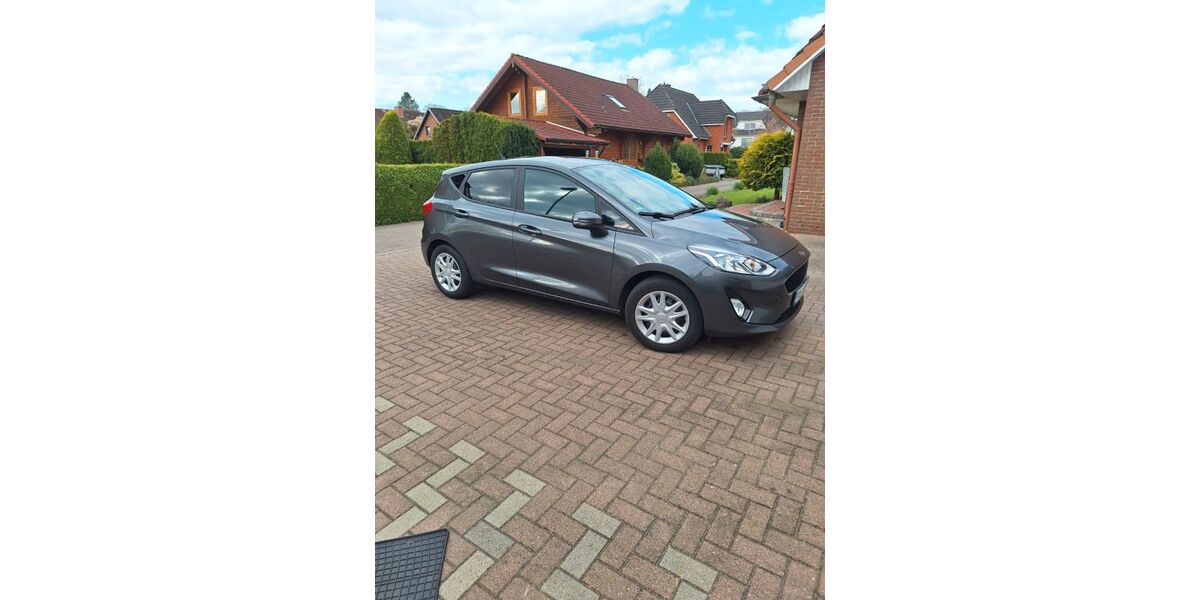 Ford Fiesta 85.000 km 8.500 &euro; Neumünster 24537