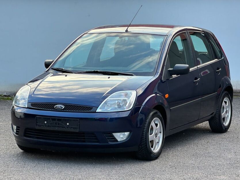 Ford Fiesta 76.000 km 2.799 € Völklingen 66333