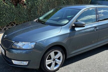 Skoda Rapid 162.500 km 5.300 &euro; Braunschweig 38120