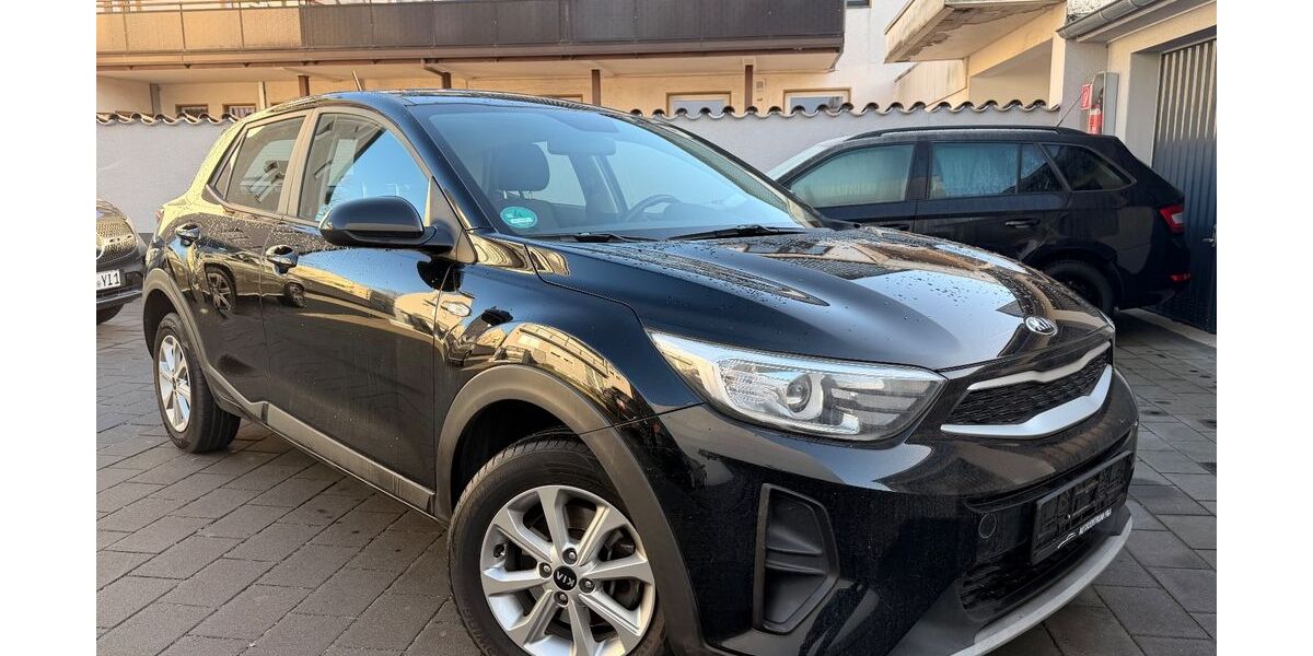 Kia Stonic 45.800 km 12.800 &euro; Duisburg 47259