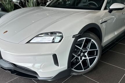Porsche Taycan 12.950 km 99.900 € Hilzingen 78247