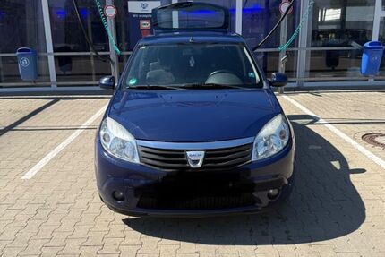 Dacia Sandero 205.000 km 1.700 € Kappel-Grafenhausen 77966