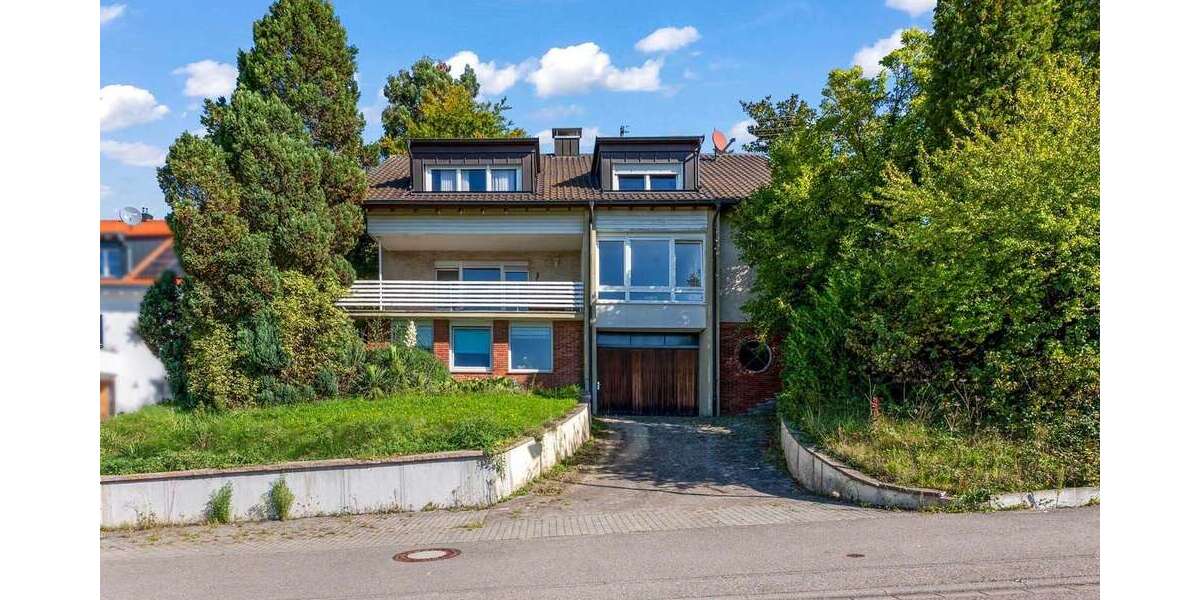 Haus zum Kaufen in Emmendingen 740.000 € 243 m² 7 zimmer