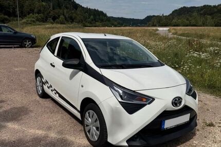 Toyota Aygo (X) 67.700 km 8.000 &euro; Bonndorf 79848