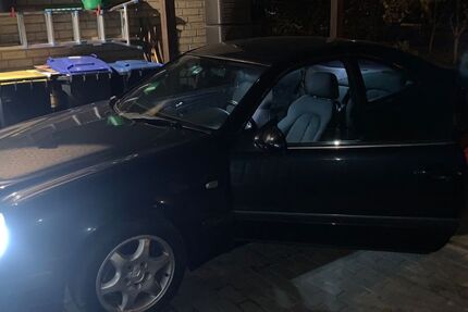 Mercedes-Benz 200 196.000 km 2.300 &euro; Beelen 48361