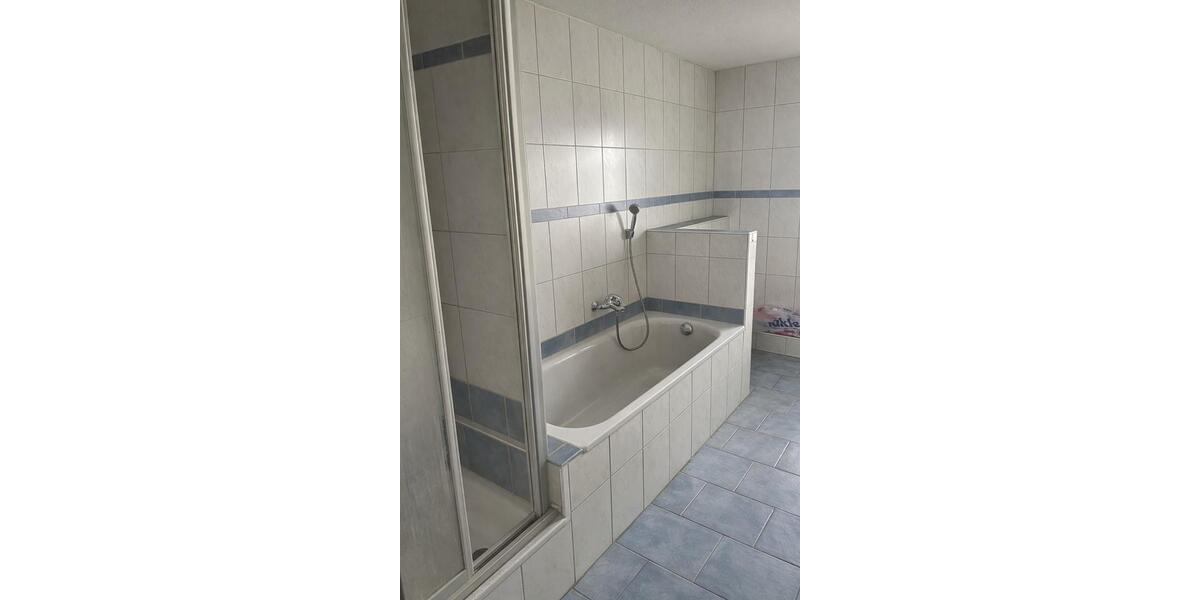 Etagenwohnung Löffingen - 3 Zimmer, 93 m&sup2;, 980&euro; | Angebot:25395886