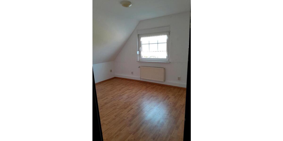 Einfamilienhaus Bockhorn - 4 Zimmer, 140 m&sup2;, 1.350&euro; | Angebot:25167736