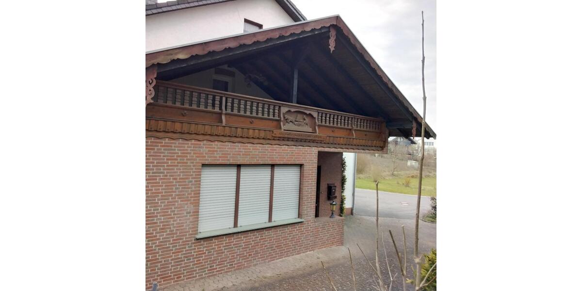 Doppelhaushälfte Brakel - 5 Zimmer, 160 m&sup2;, 184.000&euro; | Angebot:25611965