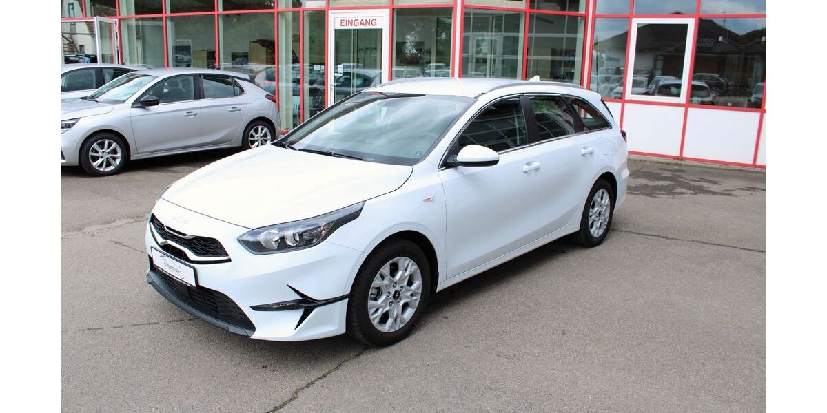 Kia ceed Sportswagon 13.820 km 23.490 &euro; Dillingen ST Kicklingen 89407
