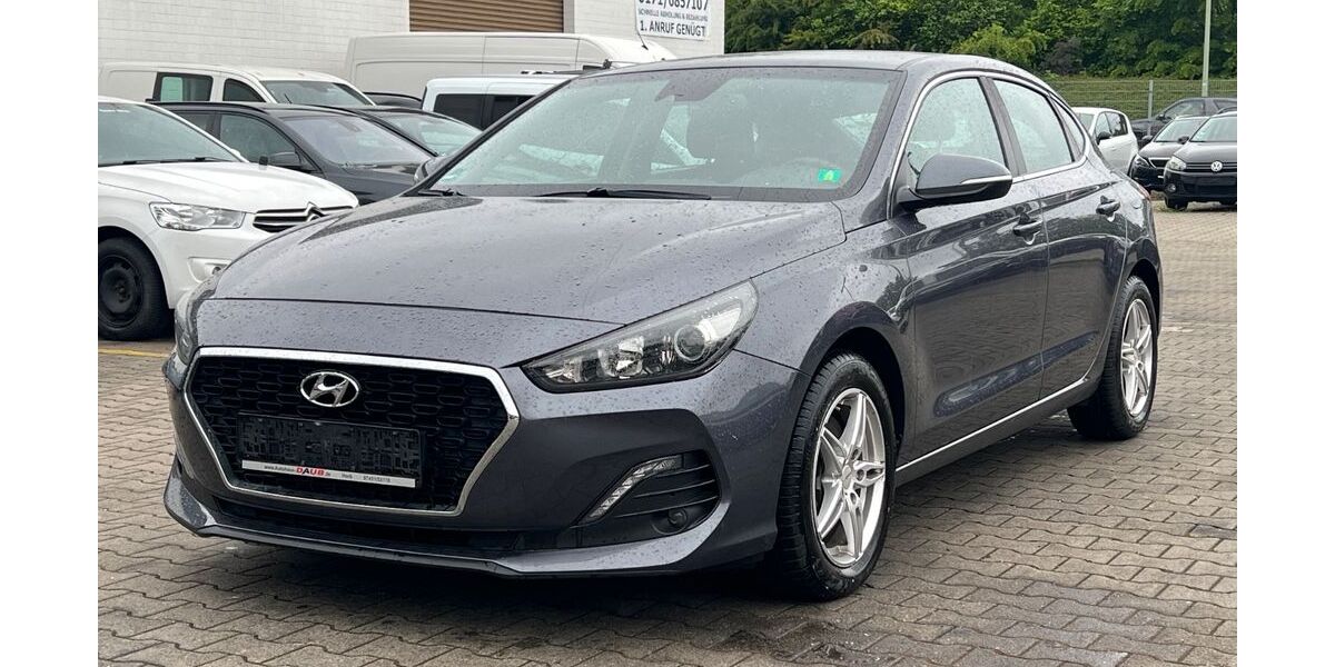 Hyundai i30 75.154 km 8.450 &euro; Hagen 58135