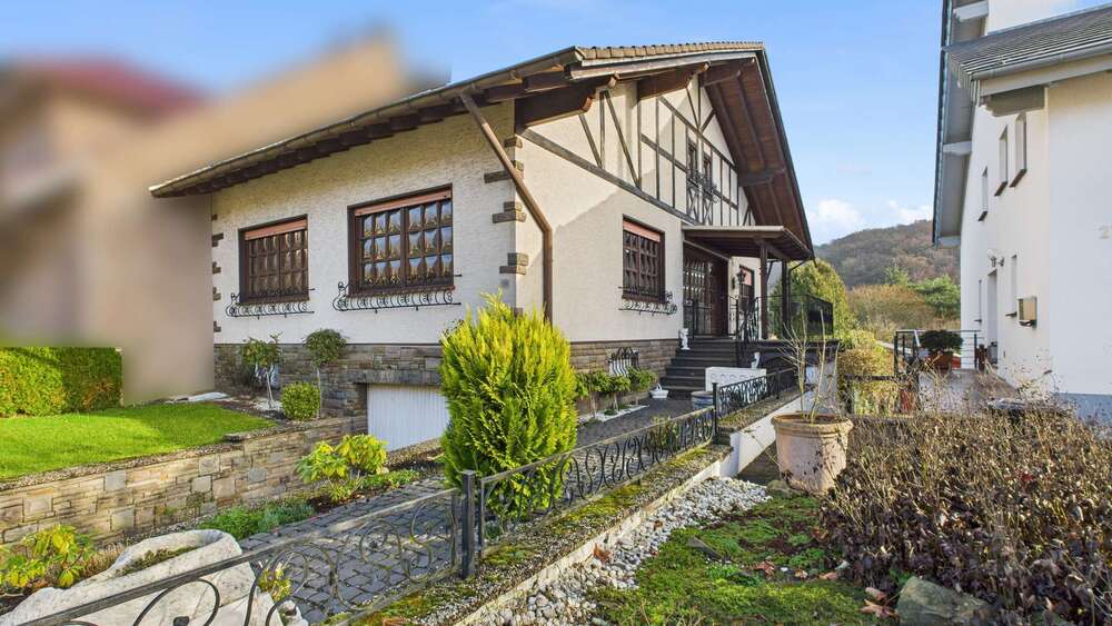 Einfamilienhaus Grafschaft - 5 Zimmer, 172 m&sup2;, 315.000&euro; | Angebot:26555464