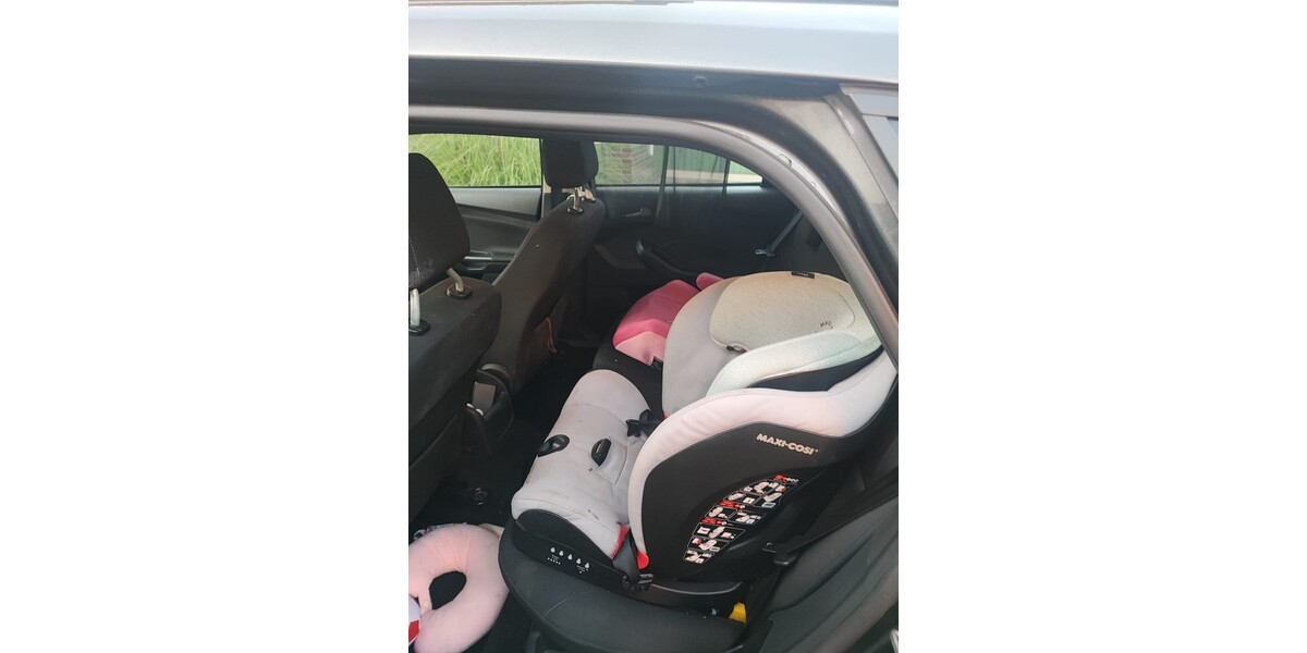 Ford Focus 168.408 km 3.500 € Bad Hönningen 53557