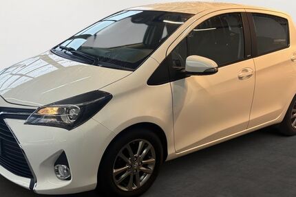 Toyota Yaris 119.000 km 9.490 € Villingen-Schwenningen 78048