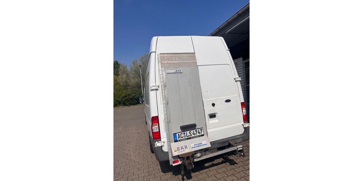 Ford Transit 189.000 km 7.850 &euro; Aachen 52072