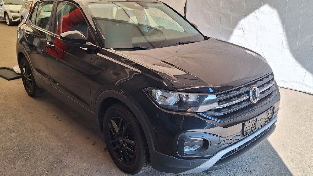 VW T-Cross 96.000 km 14.999 &euro; Ditzingen 71254