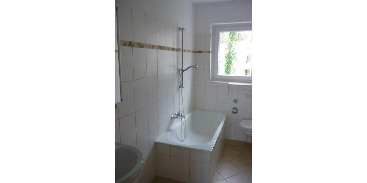 Schöne, zentrumsnahe 3-Zi.- Wohnung 3 zimmer