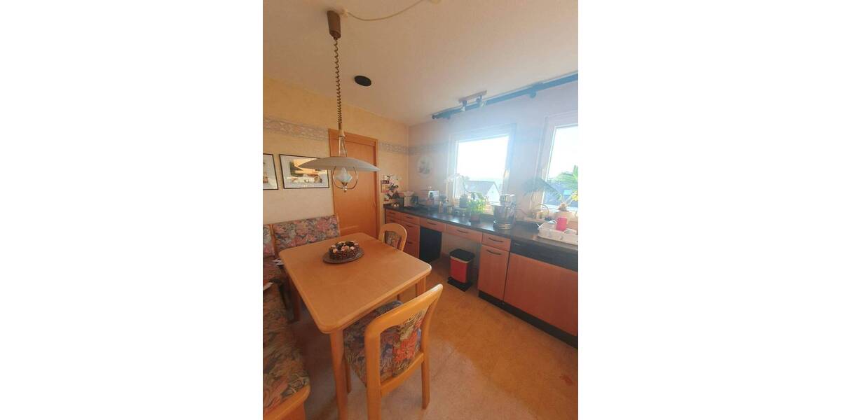Etagenwohnung Petersberg - 3 Zimmer, 75 m&sup2;, 760&euro; | Angebot:26796420