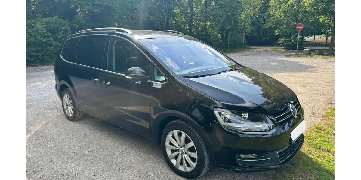 VW Sharan 164.400 km 17.899 &euro; München 80992