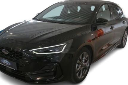 Ford Focus 4.000 km 34.980 € Koblenz 56073