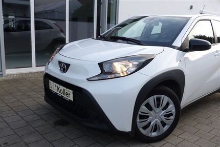 Toyota Aygo (X) 30.000 km 12.990 &euro; Bad Gögging 93333