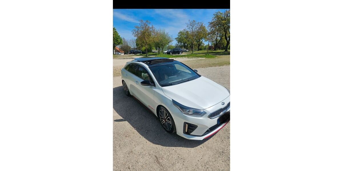 Kia pro ceed / ProCeed 70.000 km 22.999 &euro; Leutenbach 91359