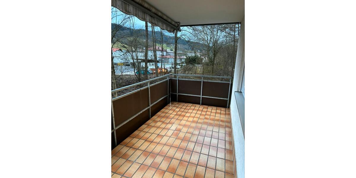 Etagenwohnung Murrhardt - 3 Zimmer, 75 m&sup2;, 750&euro; | Angebot:24710191