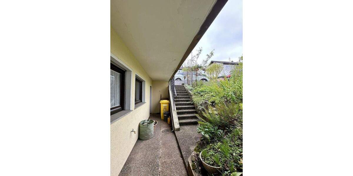 Doppelhaushälfte Remshalden Geradstetten - 6 Zimmer, 137 m&sup2;, 480.000&euro; | Angebot:24622302