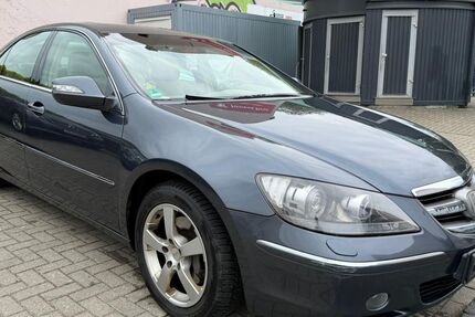 Honda Legend 174.000 km 4.490 &euro; Magdeburg 39112