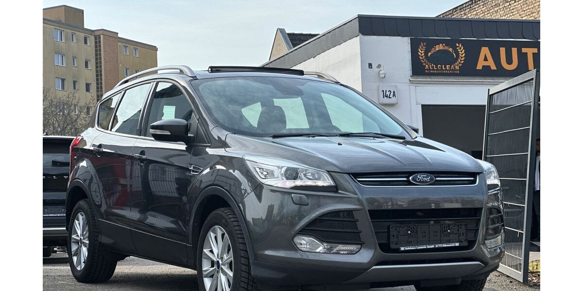 Ford Kuga 69.000 km 13.900 &euro; Berlin 12351