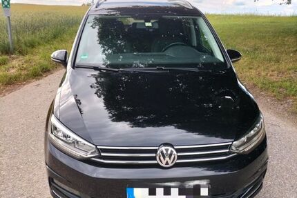 VW Touran 96.000 km 21.500 &euro; Erlbach 84567
