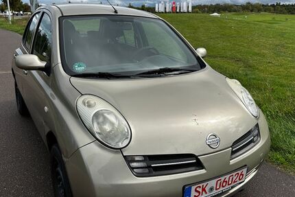 Nissan Micra 73.000 km 1.299 &euro; HALLE 06116