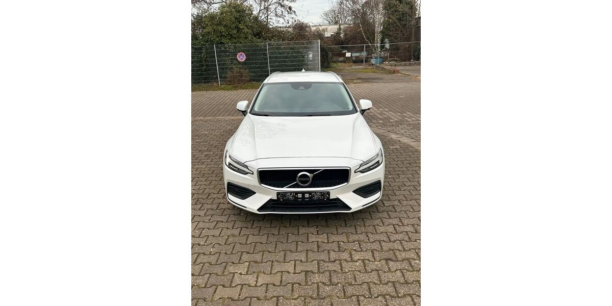 Volvo V60 155.000 km 18.000 &euro; gross-rohrheim 68649