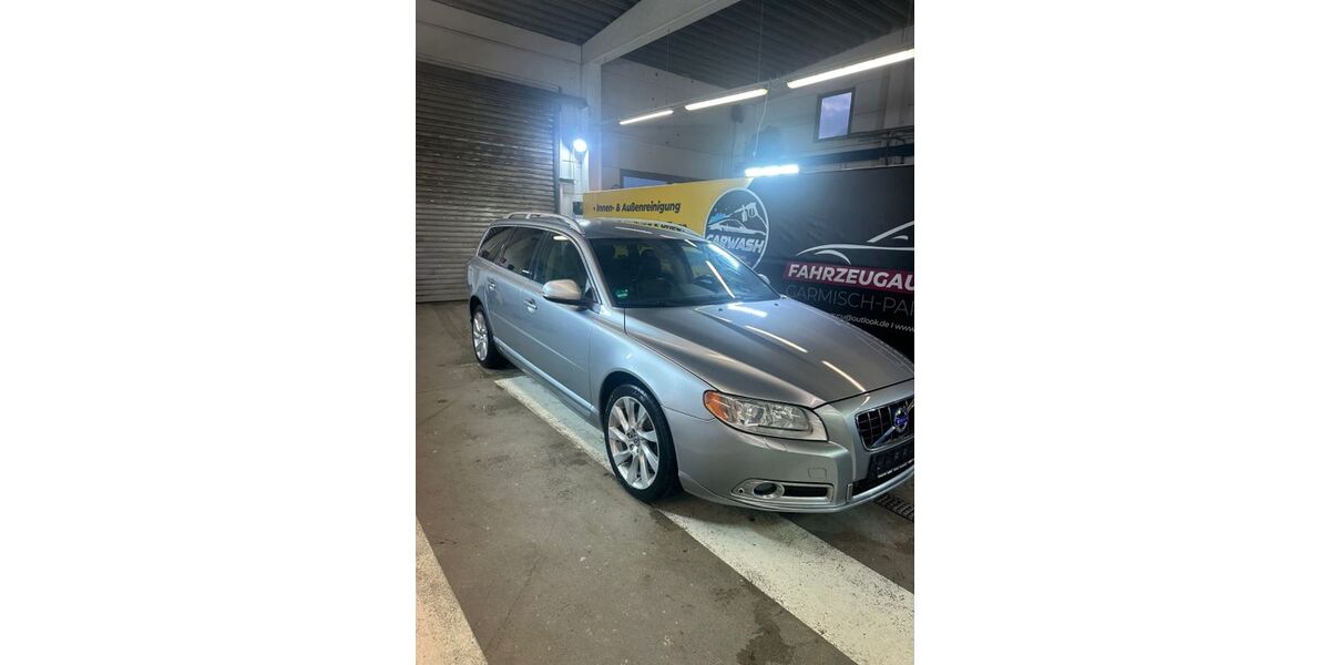 Volvo V70 206.000 km 13.500 &euro; Oberau 82496