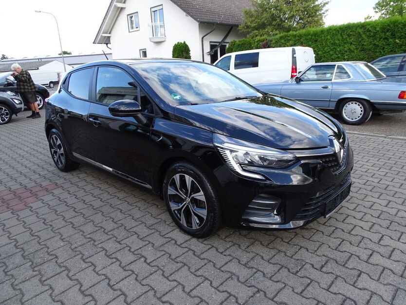 Renault Clio 31.015 km 13.490 € Rodgau 63110