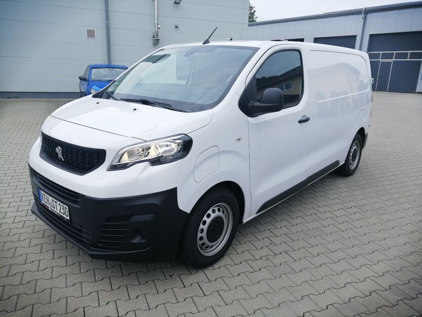 Peugeot Expert 3.000 km 31.240 € Neustadt a.d. Donau 93333
