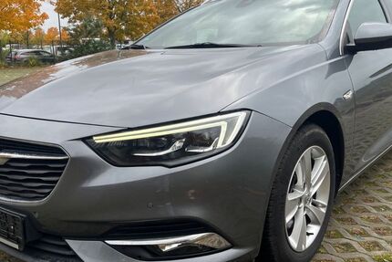Opel Insignia 93.033 km 12.499 € Mittenwalde 15749