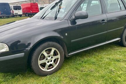 Skoda Octavia 346.803 km 900 &euro; Rostock 18147